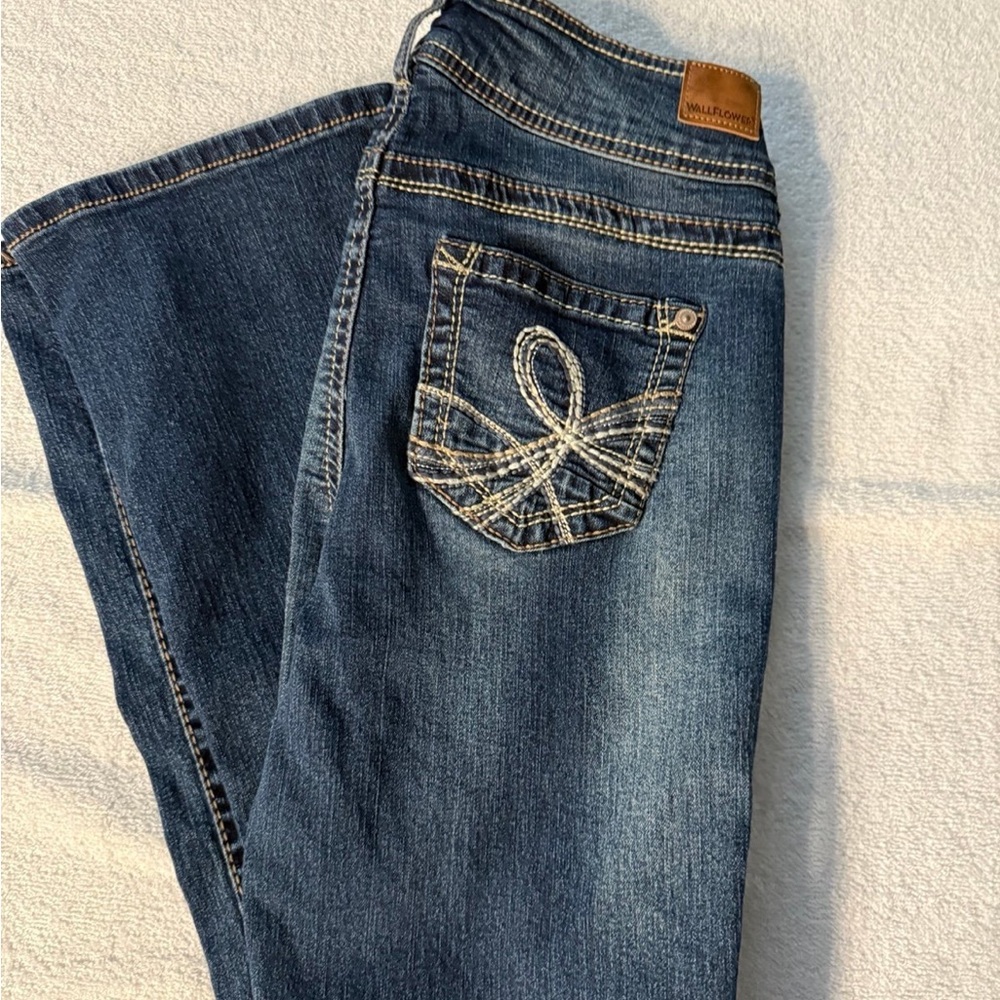 Wallflower Women’s Bootcut Demin Jeans